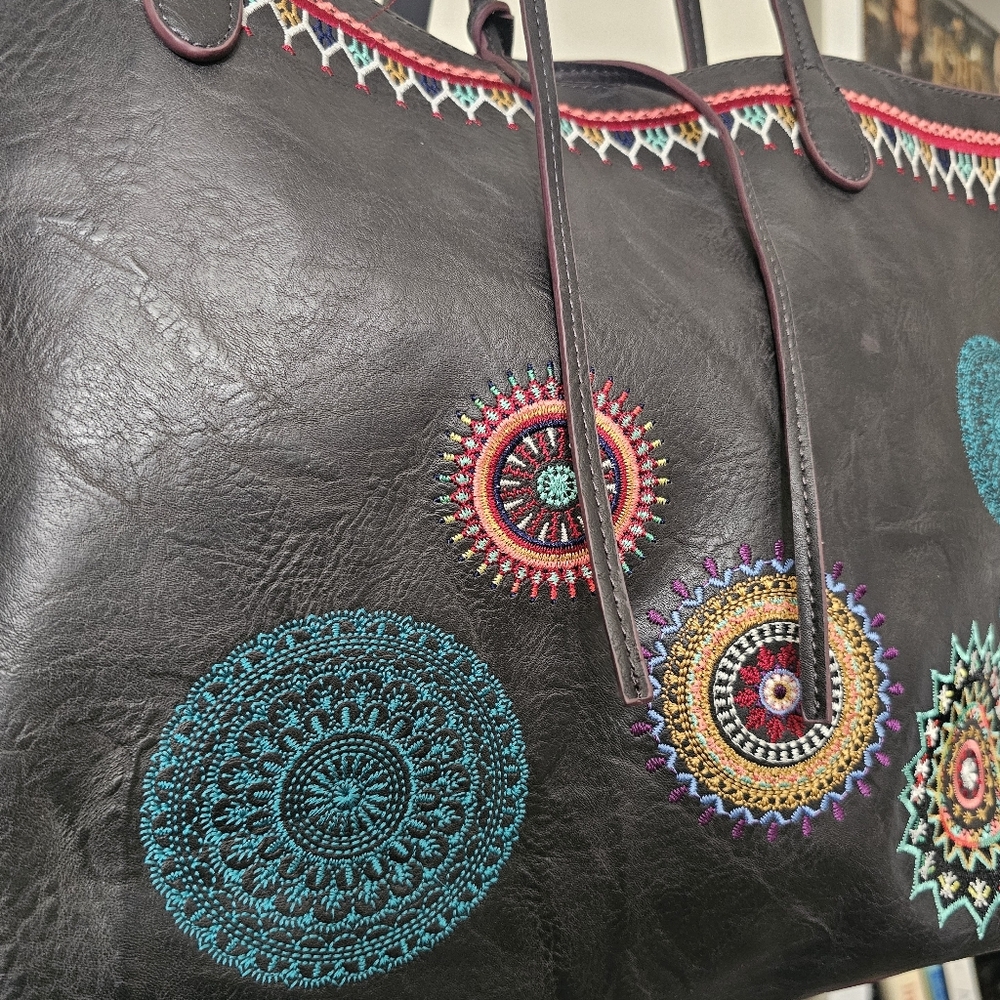 Desigual Siara Black Embroidered Bohemian Hippie Large Tote Shoulder Bag Perfect - Picture 3 of 9